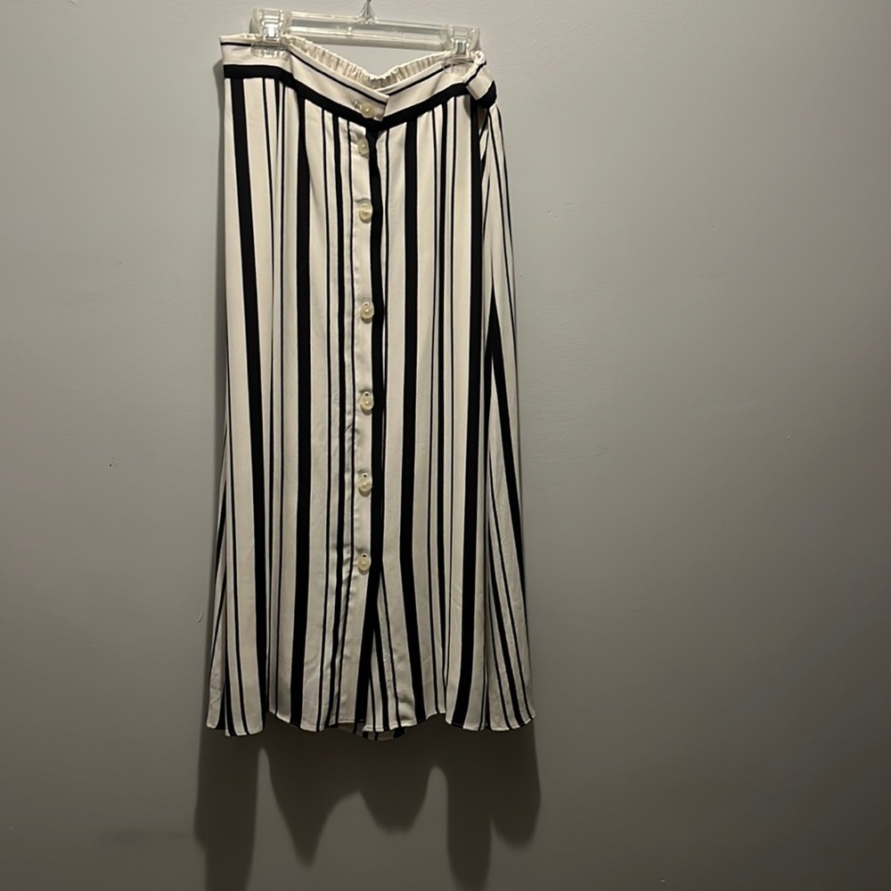 Striped skirt